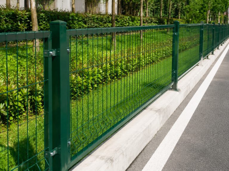 沙湾区市政道路隔离护栏网